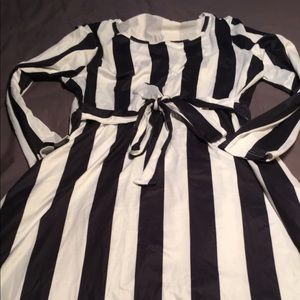 OURS Empire Waist Midi Dress.  Stripped, pockets.